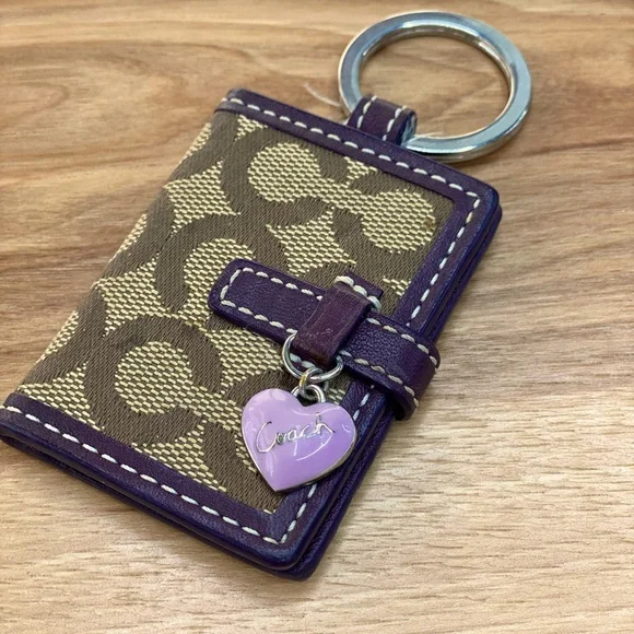 未使用級 Coach leather Picture Frame Charm 未使用級 Coach leather Picture Frame Charm - メルカリ